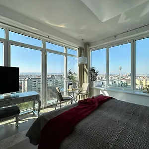  Apartment Panorama