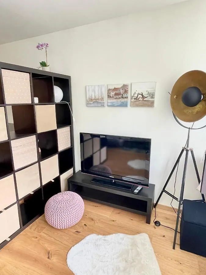 Mollart Apartment Vienna 0*,